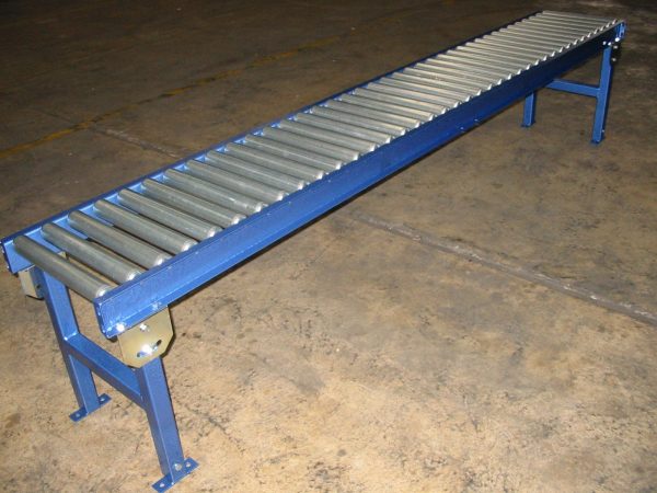 Medium Duty Roller Conveyor Length 3000 x Width 517mm