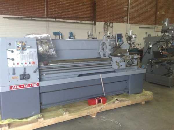 Sunmaster Pression Lathe AHL2180