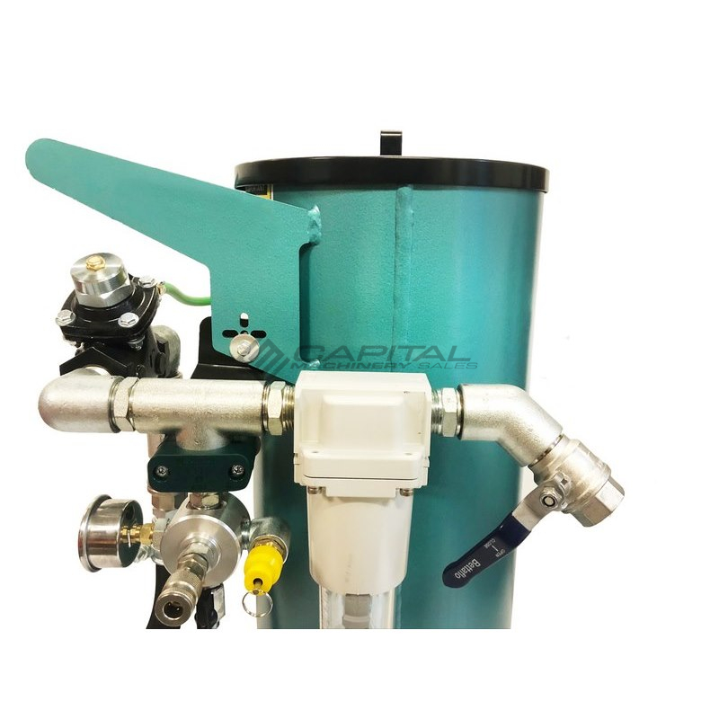 MultiBlast PRO45 – 20 Litre – Sandblasting Pot Machine Full Package With Blast Nozzle No. 2 1/8″ (3.2mm) Suitable For 20 – 25 CFM Compressors