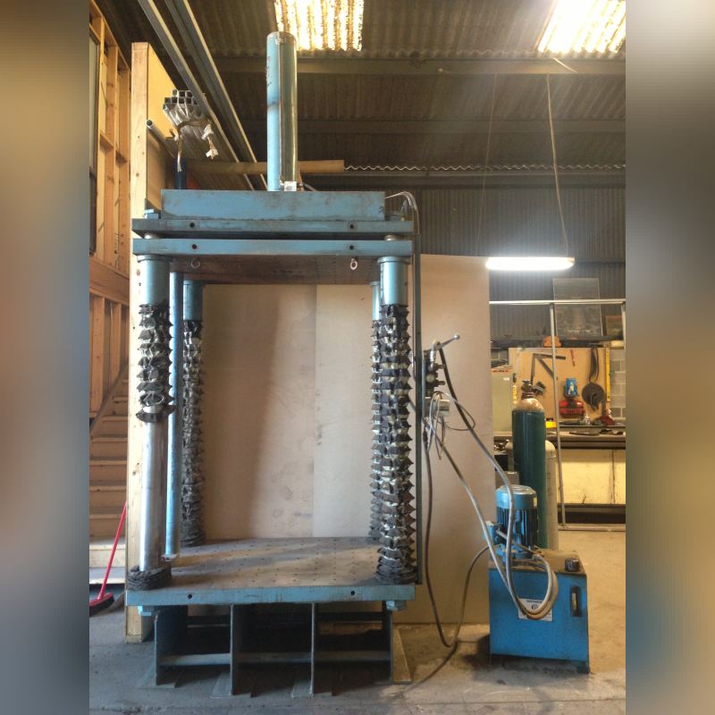 Used Hydraulic 4 Post Press