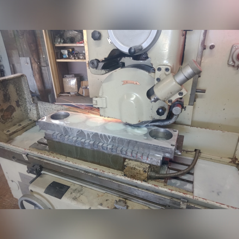 Used Surface Grinder