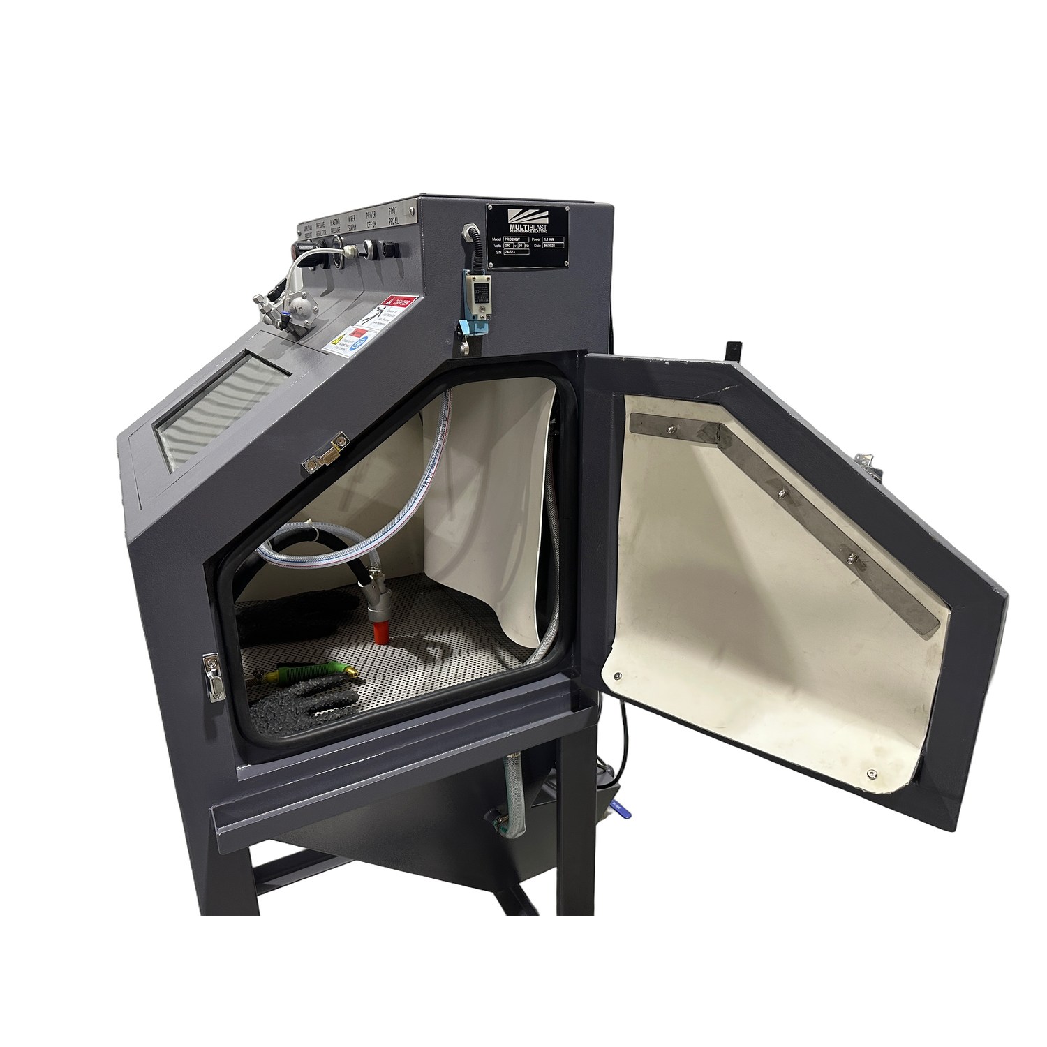 Multiblast PRO680 Vapour Blasting Cabinet – 680mm Wide – 20CFM/565LPM Wet Blasting Cabinet Multiblast PRO680 Vapour Blasting Cabinet – 680mm Wide – 20CFM/565LPM Wet Blasting Cabinet