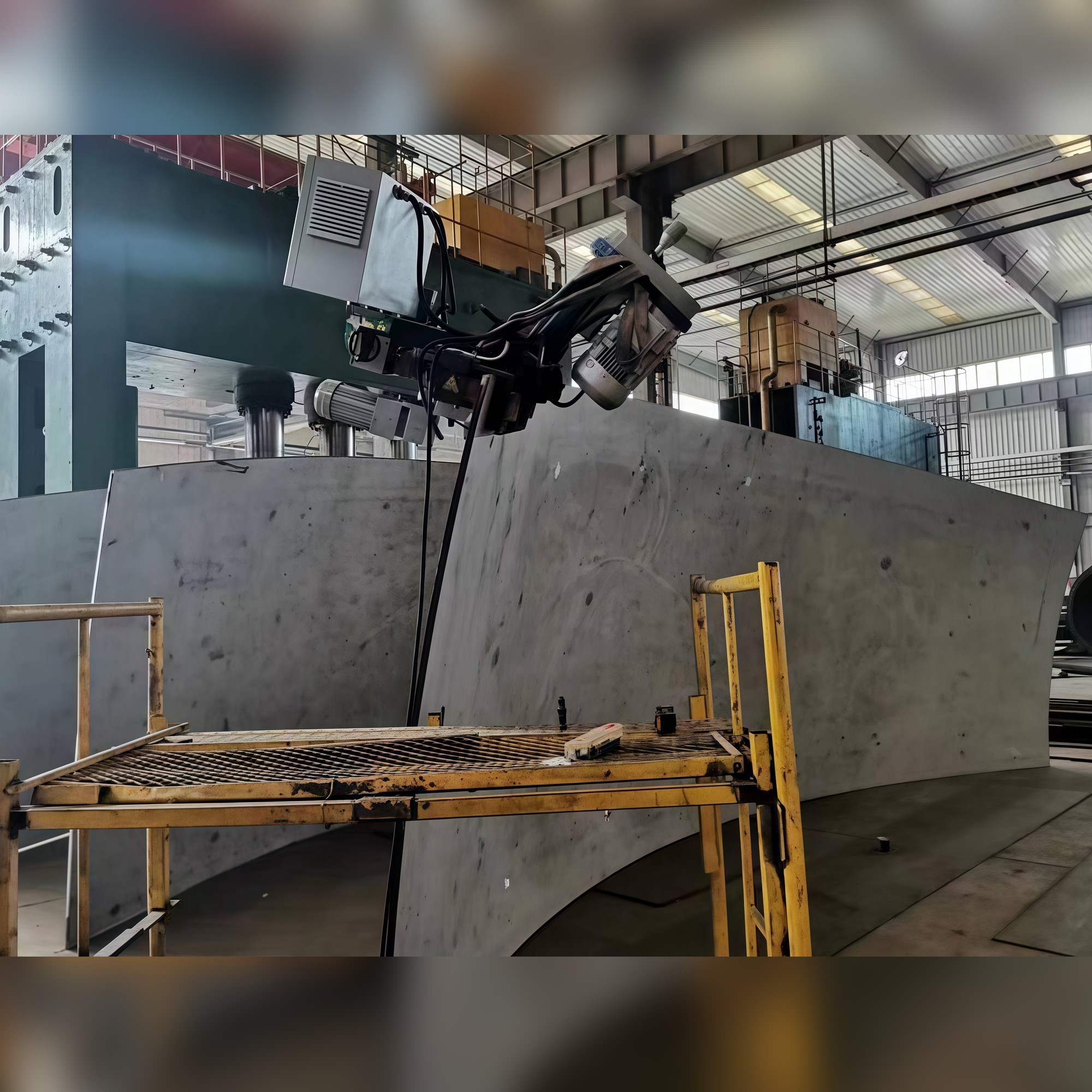 SMG Roto-Edge 1200-LR – Large Radius Pipe Beveling Machine SMG Roto-Edge 1200-LR – Large Radius Pipe Beveling Machine