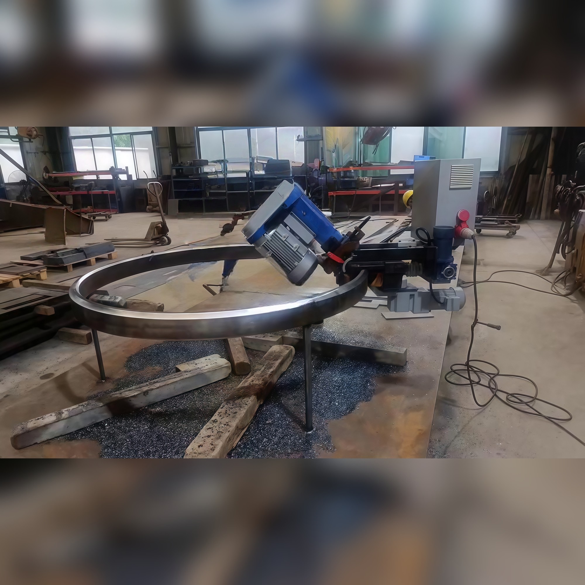 SMG Roto-Edge 1200-LR – Large Radius Pipe Beveling Machine SMG Roto-Edge 1200-LR – Large Radius Pipe Beveling Machine